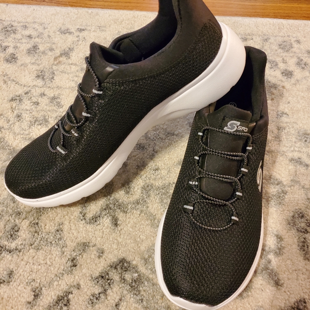 Skechers sport Rummi slip on shoe